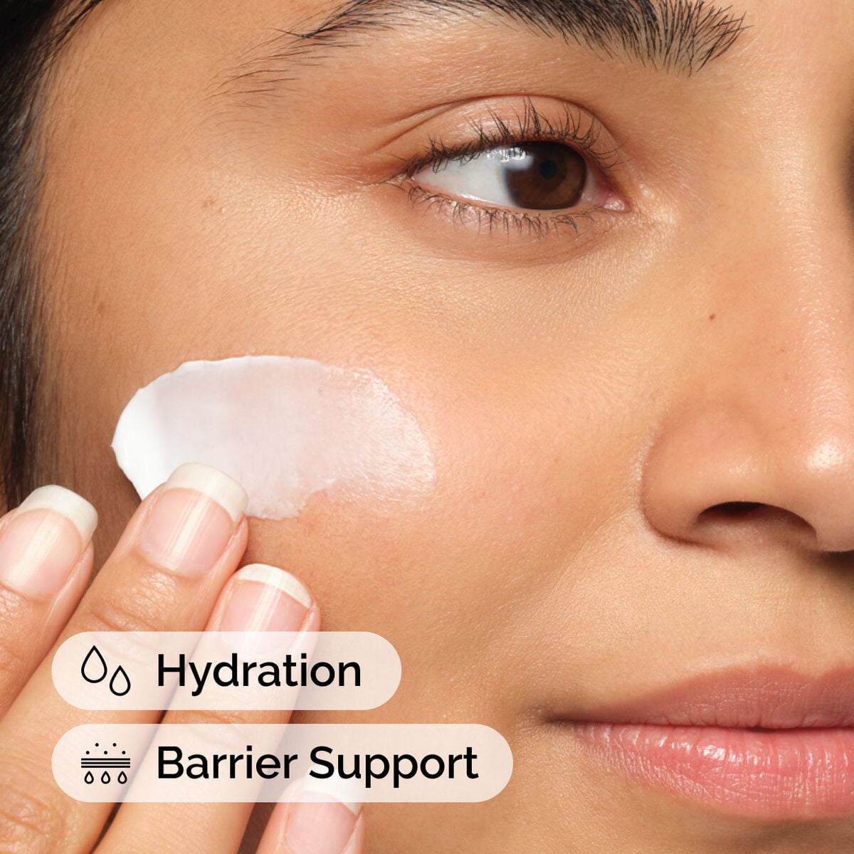 natural-moisturizing-factors-ha-p3 ord-natural-moisturizing-factors-ha-model-application-with-benefits.jpg